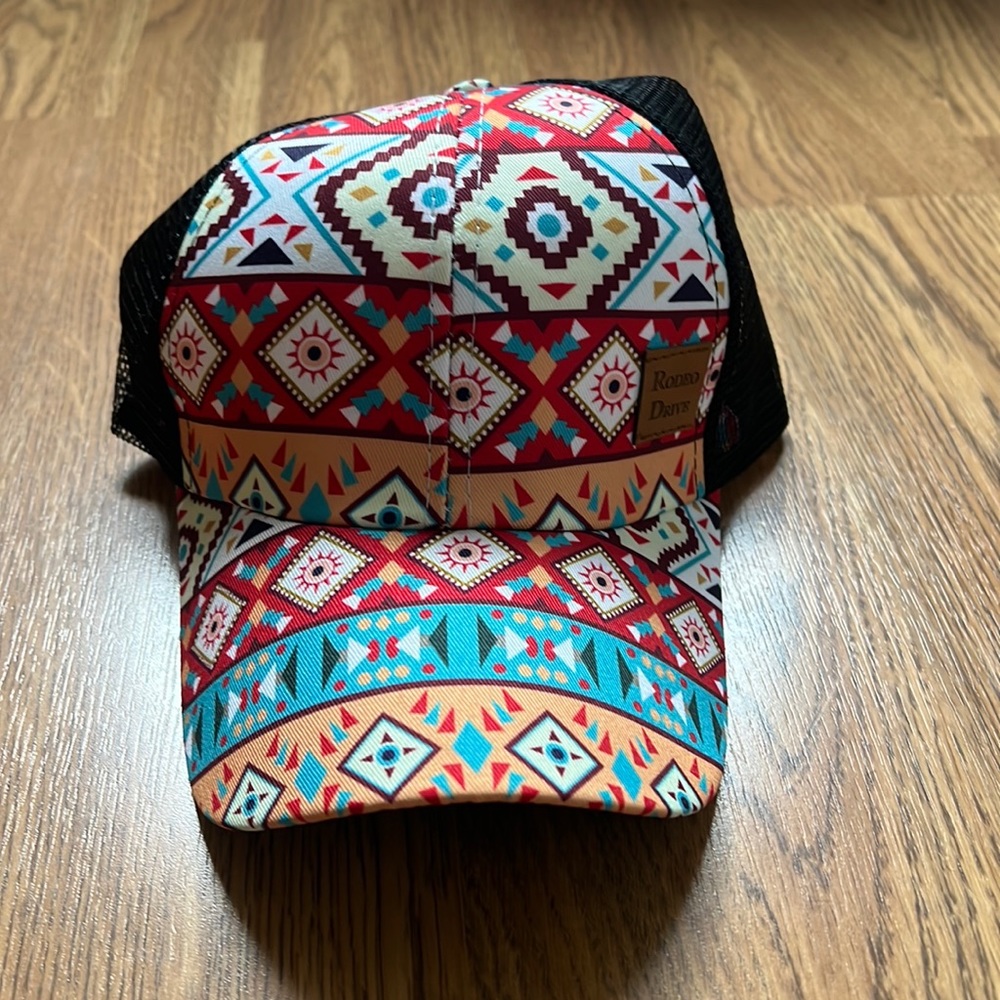 Aztec ball cap with pony tail back